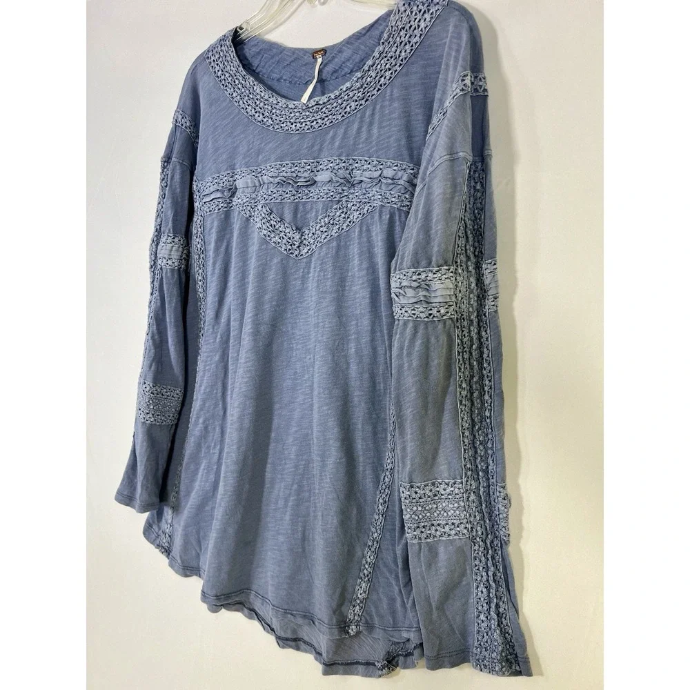 Women FREE PEOPLE Crochet Long Sleeve Top In Pacific Coast Small Blue